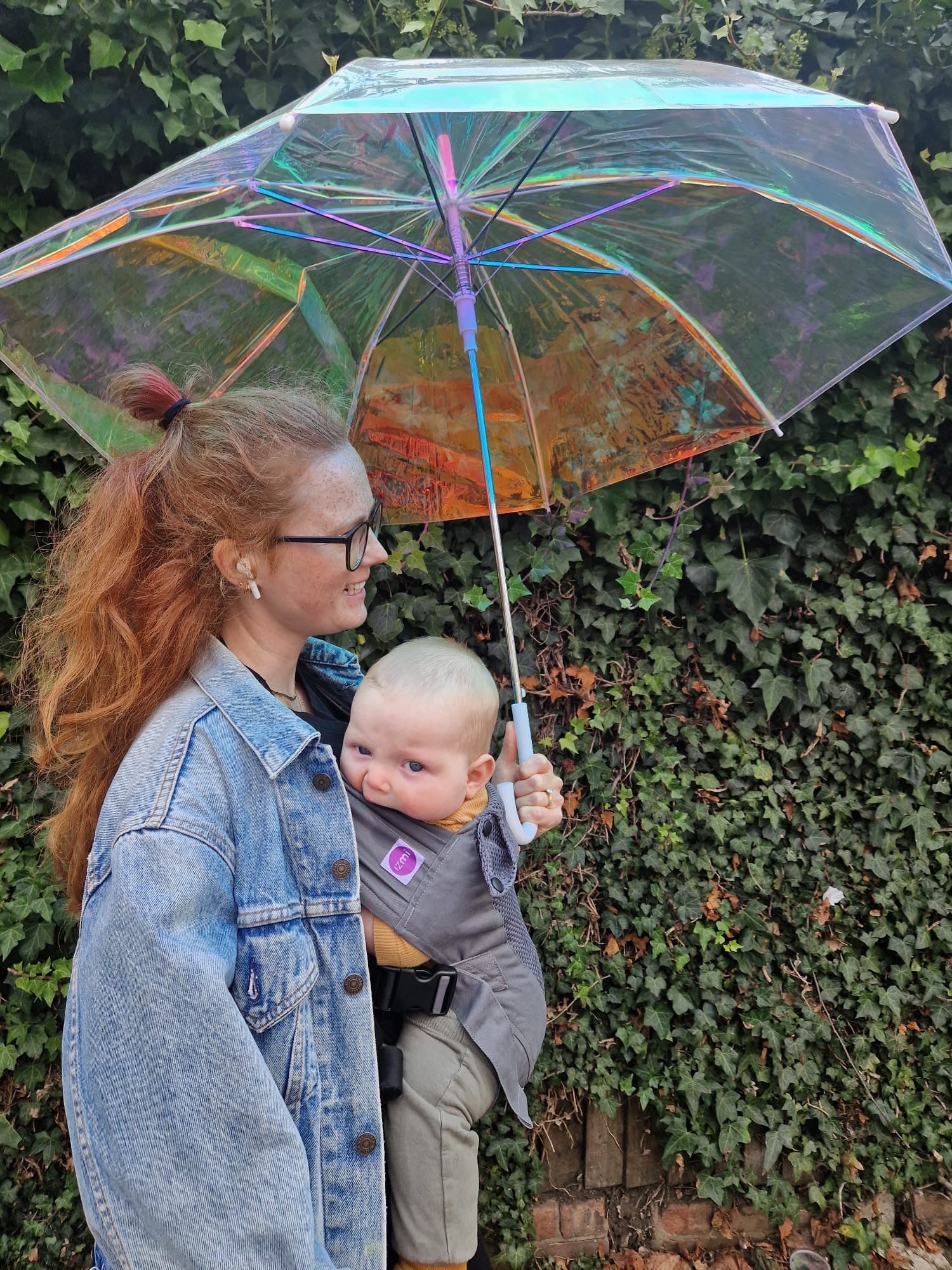 Slings, Sun and Showers: Babywearing in the Spring