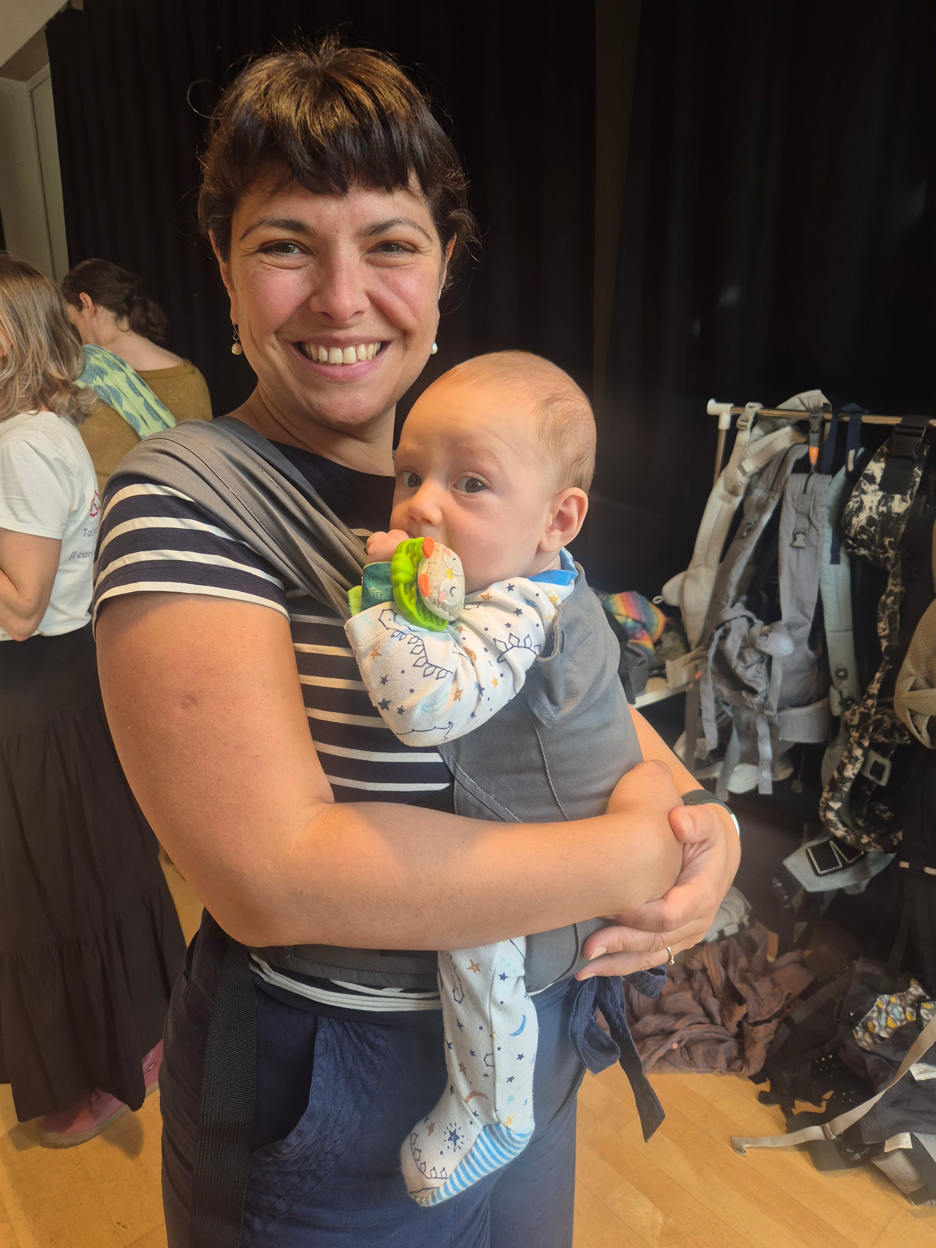 Why ergonomic baby carriers matter