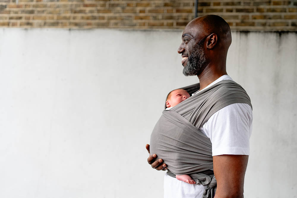 Top Five Benefits of Babywearing for Dads